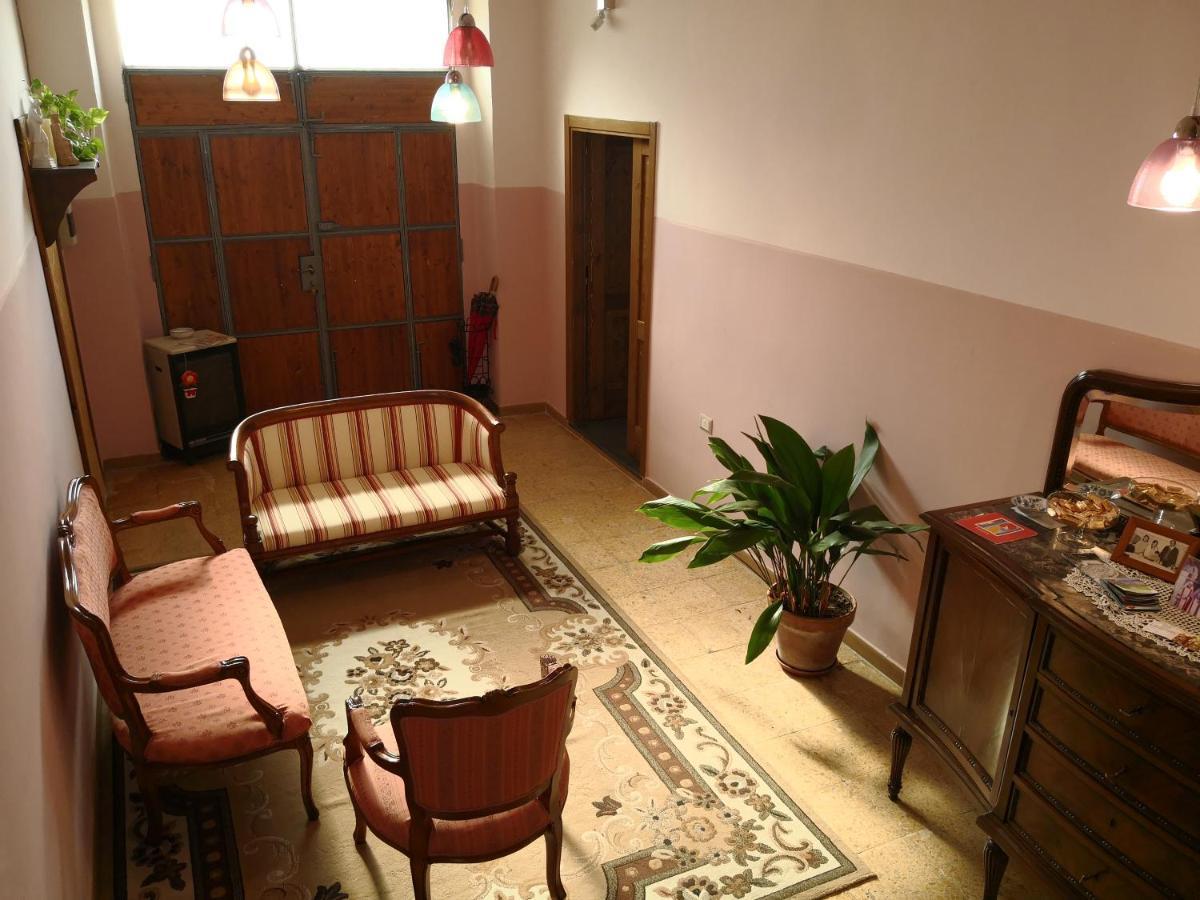 B&B Ex Magazzeno Barlotti Paestum Extérieur photo