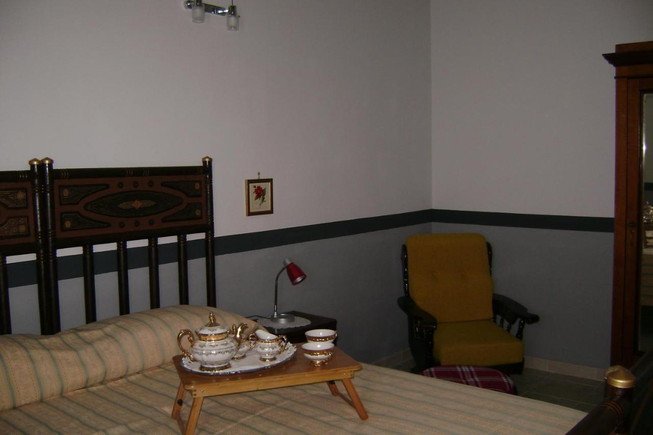 B&B Ex Magazzeno Barlotti Paestum Extérieur photo